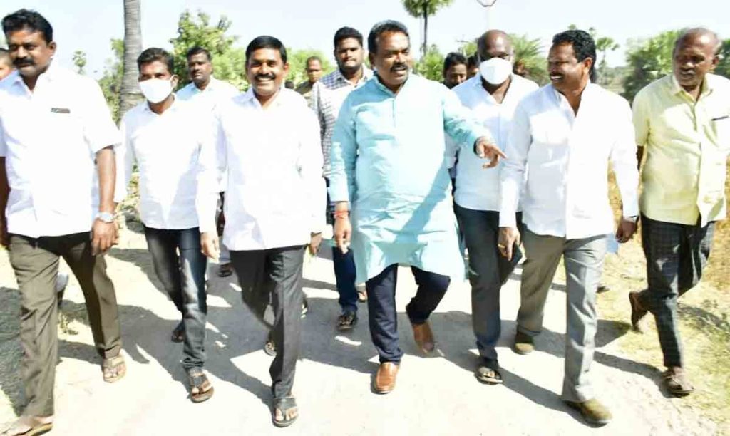 #Jagtial ఎస్&zwnj;ఐఆర్ ఫారాల పంపిణీలో జాప్యం