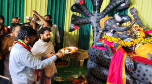 మందమర్రిలో మట్టి వినాయక విగ్రహాలతో పర్యావరణ పరిరక్షణకు అక్షర యూత్ ఆదర్శం