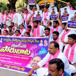 ఆదిలాబాద్&zwnj;లో విద్యార్థుల సమస్యలపై బీఆర్&zwnj;ఎస్ పోరుబాట